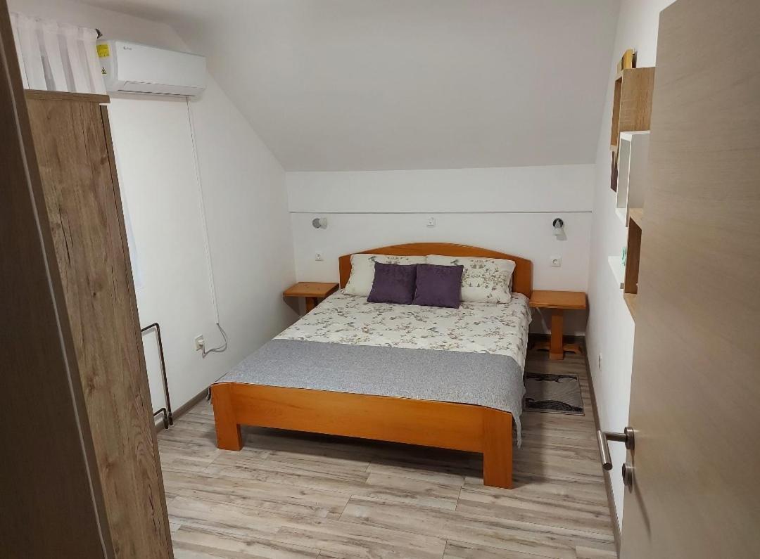 Apartment Andrea Смолянац Экстерьер фото